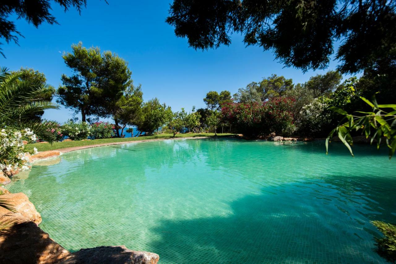 Hostal Cala Boix Es Cana Extérieur photo